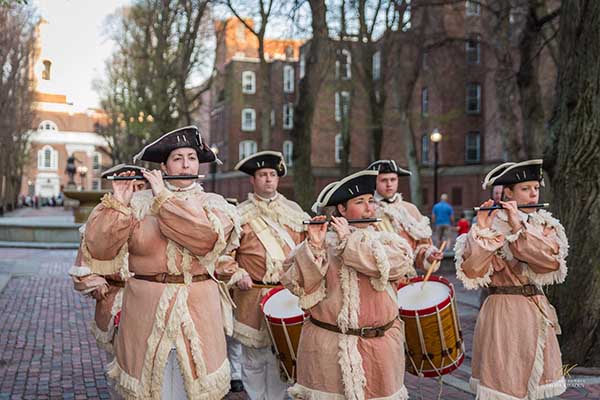 Playing flutes and drums on the road