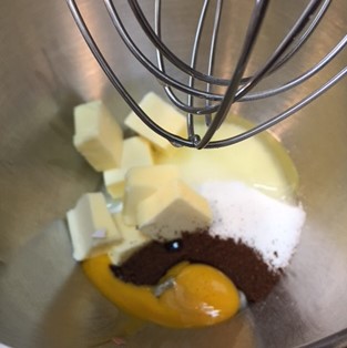 Making Frosted Cinnamon Mocha Cookies