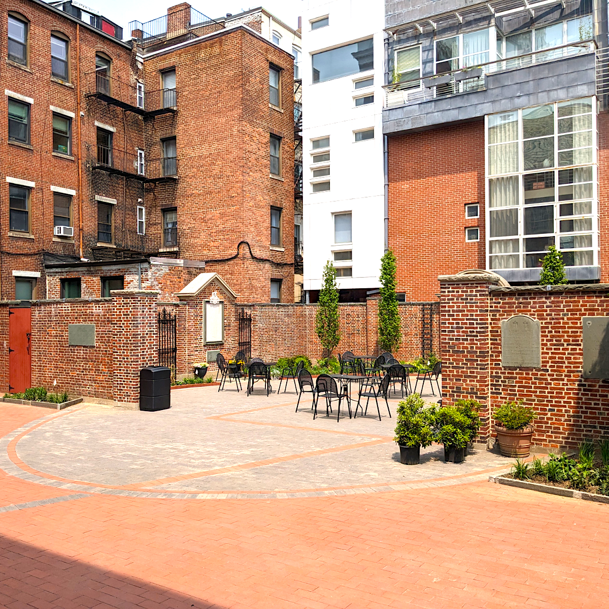 Washington Garden & Courtyard at Old North Church